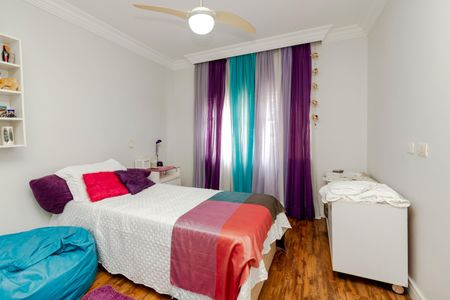 Casa à venda com 500m², 4 quartos e 4 vagasQuarto 2