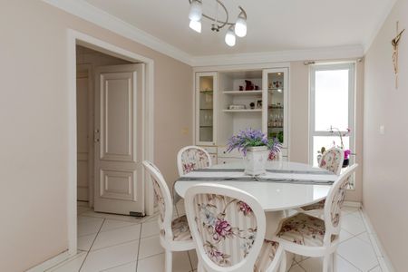 Casa à venda com 500m², 4 quartos e 4 vagasCopa