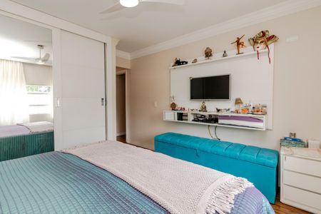 Casa à venda com 500m², 4 quartos e 4 vagasSuíte