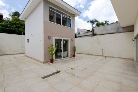 Casa à venda com 500m², 4 quartos e 4 vagasQuintal