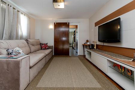 Casa à venda com 500m², 4 quartos e 4 vagasSala de TV