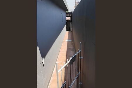 Casa à venda com 4 quartos, 275m² em Veloso, Osasco