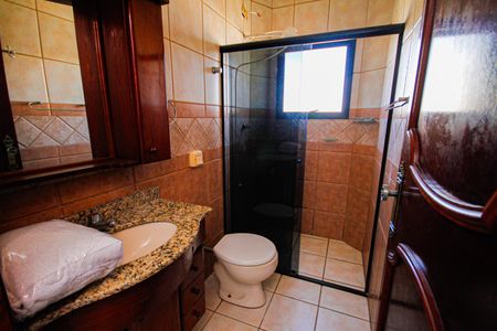Apartamento para alugar com 85m², 2 quartos e 1 vaga Apartamento para alugar com 85m², 2 quartos e 1 vagaBanheiro