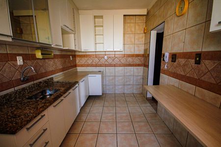 Apartamento para alugar com 85m², 2 quartos e 1 vaga Apartamento para alugar com 85m², 2 quartos e 1 vagaCozinha