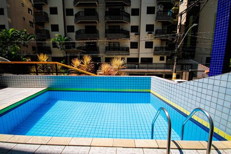 Apartamento para alugar com 85m², 2 quartos e 1 vaga Apartamento para alugar com 85m², 2 quartos e 1 vagaÁrea comum - Piscina