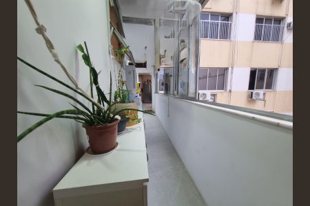 Apartamento à venda com 183m², 3 quartos e 2 vagas Apartamento à venda com 183m², 3 quartos e 2 vagasÁrea externa