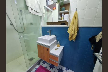 Apartamento à venda com 183m², 3 quartos e 2 vagas Apartamento à venda com 183m², 3 quartos e 2 vagasBanheiro