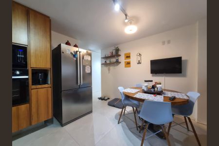 Apartamento à venda com 183m², 3 quartos e 2 vagas Apartamento à venda com 183m², 3 quartos e 2 vagasBanheiro