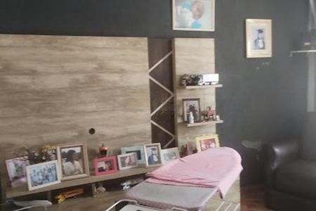 Casa à venda com 3 quartos, 196m² em Santo Antônio, Osasco