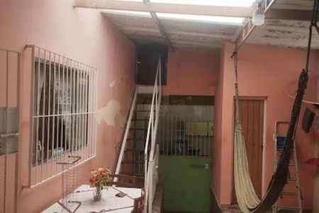 Casa à venda com 196m², 3 quartos e 3 vagas