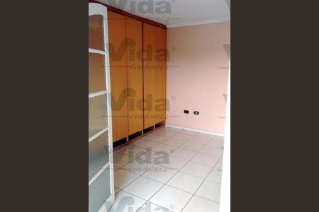 Casa à venda com 3 quartos, 200m² em Cidade das Flores, Osasco