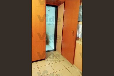 Casa à venda com 3 quartos, 200m² em Cidade das Flores, Osasco