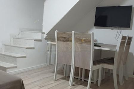 Casa à venda com 3 quartos, 126m² em Jardim Roberto, Osasco