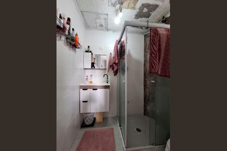 Banheiro de apartamento à venda com 1 quarto, 48m² em Lauzane Paulista, São Paulo