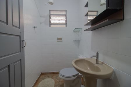 Banheiro de casa para alugar com 1 quarto, 60m² em Jardim Miranda D’aviz, Mauá
