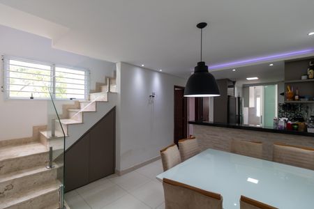 Salas de apartamento para alugar com 3 quartos, 110m² em Jardim Amazonas, Campinas