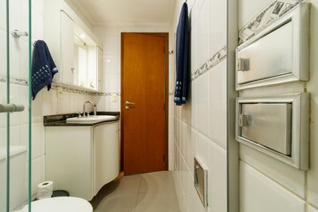 Apartamento para alugar com 62m², 2 quartos e 1 vaga Apartamento para alugar com 62m², 2 quartos e 1 vagaBanheiro