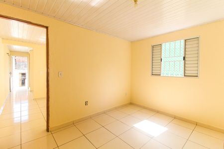 Quarto de casa para alugar com 1 quarto, 45m² em Vila Carmosina, São Paulo