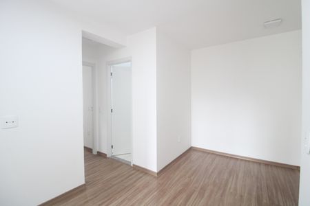 Sala de apartamento para alugar com 2 quartos, 45m² em Jurubatuba, São Paulo