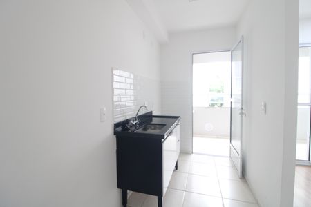 Cozinha de apartamento para alugar com 2 quartos, 45m² em Jurubatuba, São Paulo