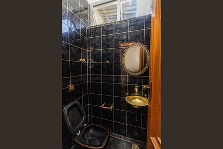 Lavabo Sala de casa para alugar com 3 quartos, 280m² em Jardim Leonor Mendes de Barros, São Paulo