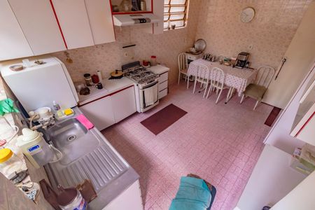 Casa para alugar com 300m², 3 quartos e 2 vagas