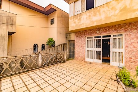 Casa para alugar com 300m², 3 quartos e 2 vagas