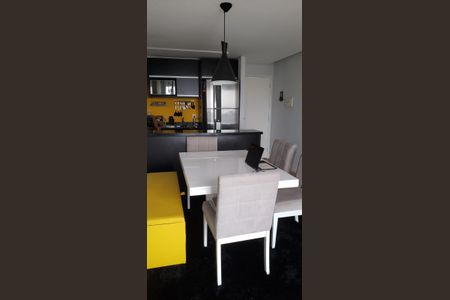 Sala de apartamento para alugar com 3 quartos, 55m² em Planalto, São Bernardo do Campo