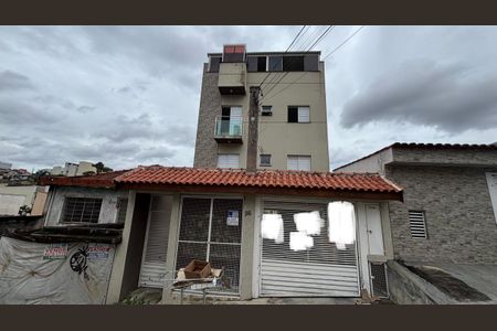 Apartamento à venda com 102m², 2 quartos e 1 vaga Apartamento à venda com 102m², 2 quartos e 1 vagaFachada