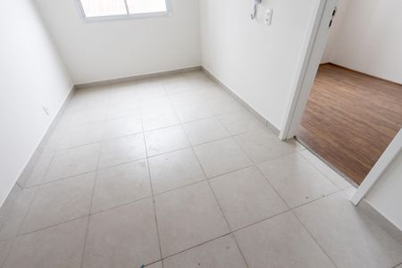 Apartamento para alugar com 1 quarto, 24m² em Parque Industrial Tomas Edson, São Paulo