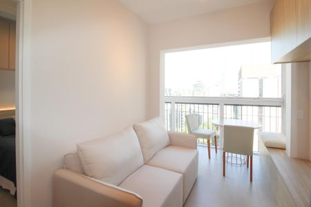 Sala de apartamento para alugar com 1 quarto, 30m² em Vila Olímpia, São Paulo