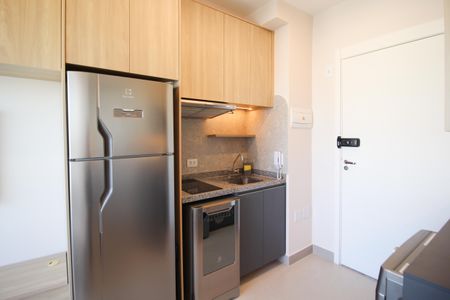Cozinha de apartamento para alugar com 1 quarto, 30m² em Vila Olímpia, São Paulo
