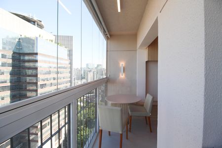 Varanda de apartamento para alugar com 1 quarto, 30m² em Vila Olímpia, São Paulo