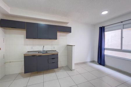 Sala e cozinha de apartamento para alugar com 2 quartos, 34m² em Cambuci, São Paulo