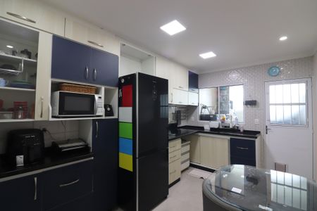 Casa à venda com 125m², 3 quartos e 1 vagaCozinha 