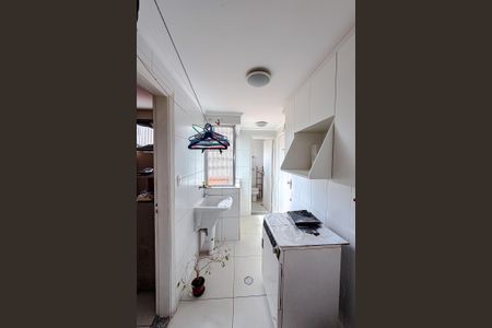 Apartamento para alugar com 75m², 3 quartos e 1 vagaÁrea de Serviço