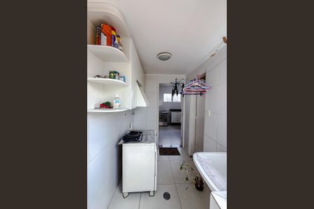 Apartamento para alugar com 75m², 3 quartos e 1 vagaÁrea de Serviço