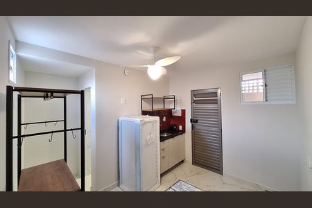 Studio para alugar com 18m², 1 quarto e sem vaga Studio para alugar com 18m², 1 quarto e sem vagaSala/Quarto/Cozinha