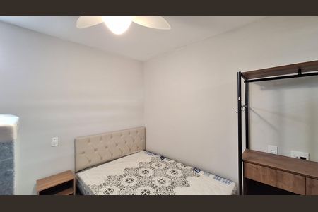 Sala/Quarto/Cozinha de kitnet/studio para alugar com 1 quarto, 16m² em Barra Funda, São Paulo