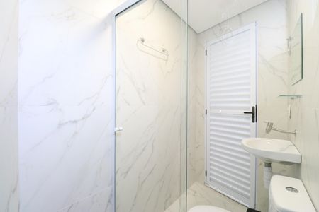 Banheiro de kitnet/studio para alugar com 1 quarto, 30m² em Barra Funda, São Paulo