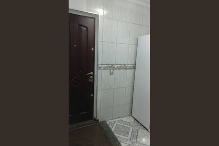 Banheiro de apartamento à venda com 2 quartos, 44m² em Jardim Paraguacu, São Paulo