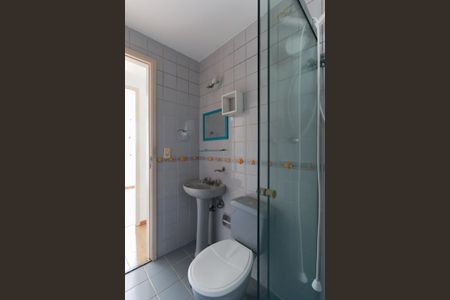 Apartamento à venda com 60m², 3 quartos e 1 vaga Apartamento à venda com 60m², 3 quartos e 1 vagaBanheiro