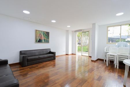 Apartamento à venda com 60m², 3 quartos e 1 vagaÁrea comum