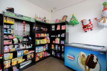 Apartamento à venda com 60m², 3 quartos e 1 vaga Apartamento à venda com 60m², 3 quartos e 1 vagaÁrea comum - Mini-mercado