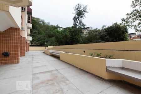 Apartamento à venda com 58m², 2 quartos e 1 vagaÁrea comum