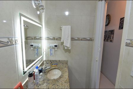 Apartamento à venda com 58m², 2 quartos e 1 vagaBanheiro