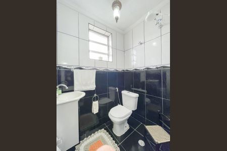 Casa à venda com 181m², 3 quartos e 2 vagasBanheiro 2