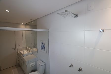 Casa de condomínio à venda com 150m², 3 quartos e 2 vagasBanheiro suíte 2