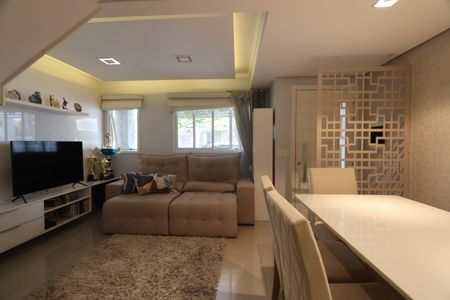 Sala de casa de condomínio à venda com 3 quartos, 150m² em Marechal Rondon, Canoas