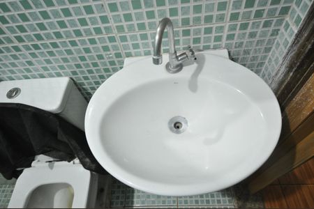 Casa à venda com 98m², 5 quartos e sem vagaBanheiro 4